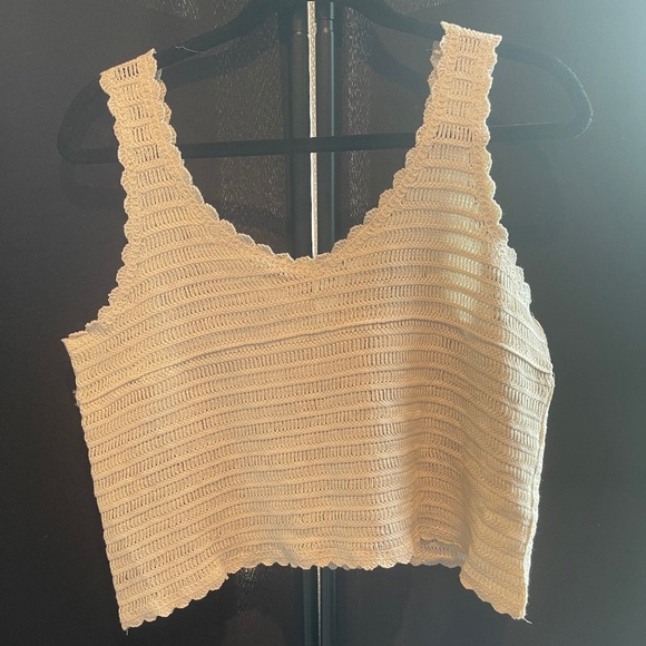 NWOT SERENE BLOOMS CROCHET STYLE TOP: NATURAL, M/L - Picture 5 of 6